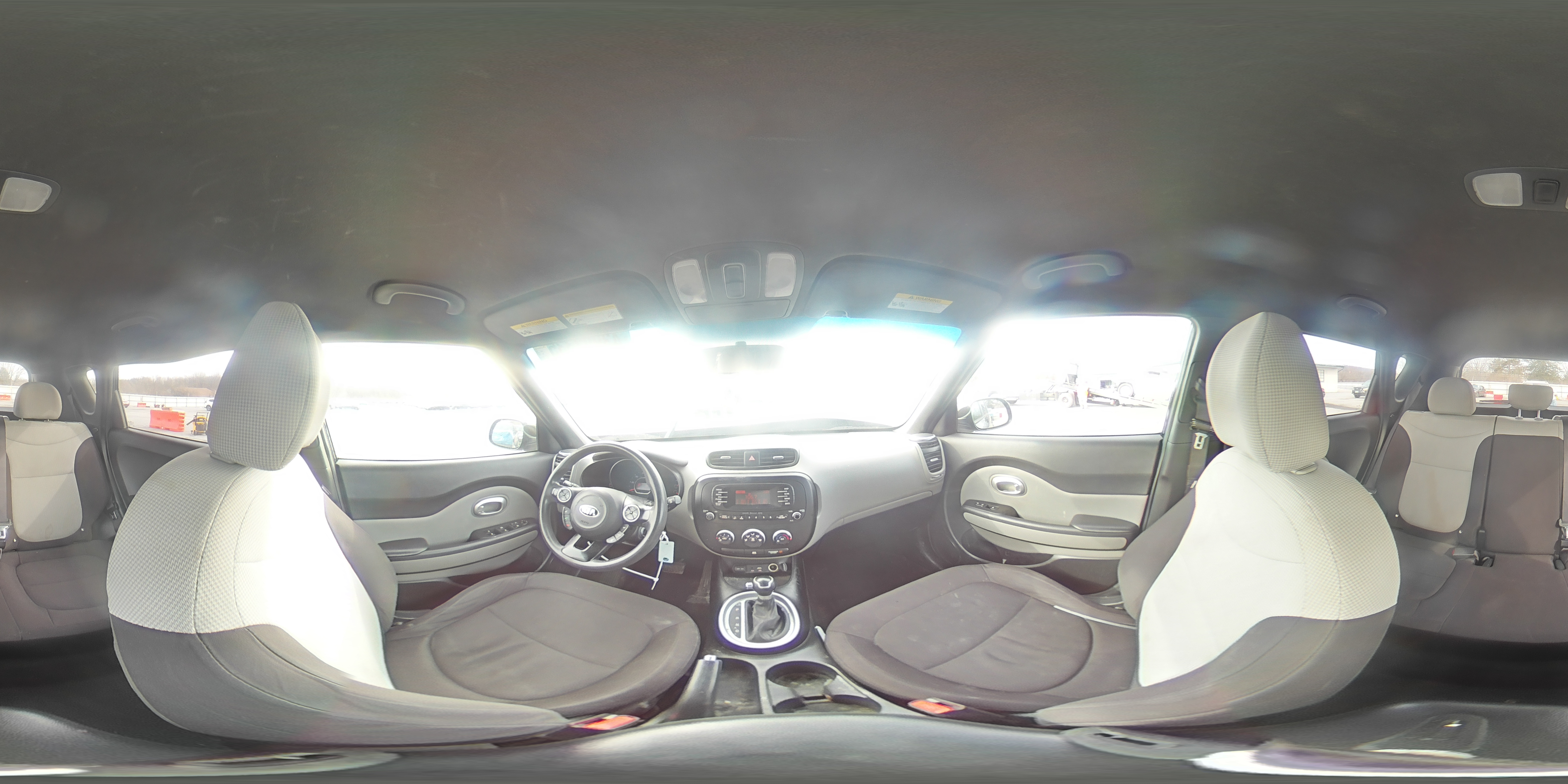 2016 Kia Soul - Image 12