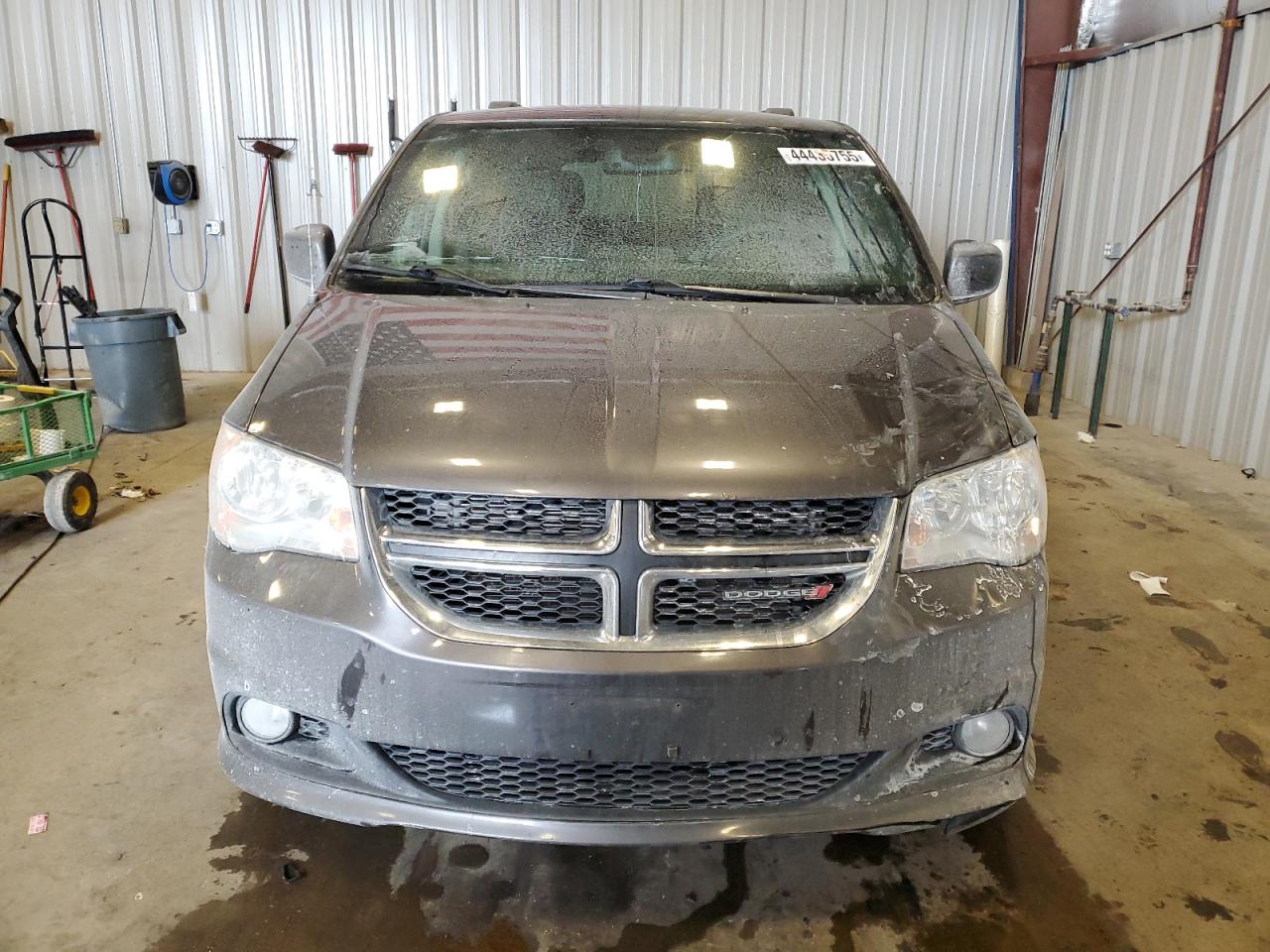 2018 Dodge Caravan - Image 5