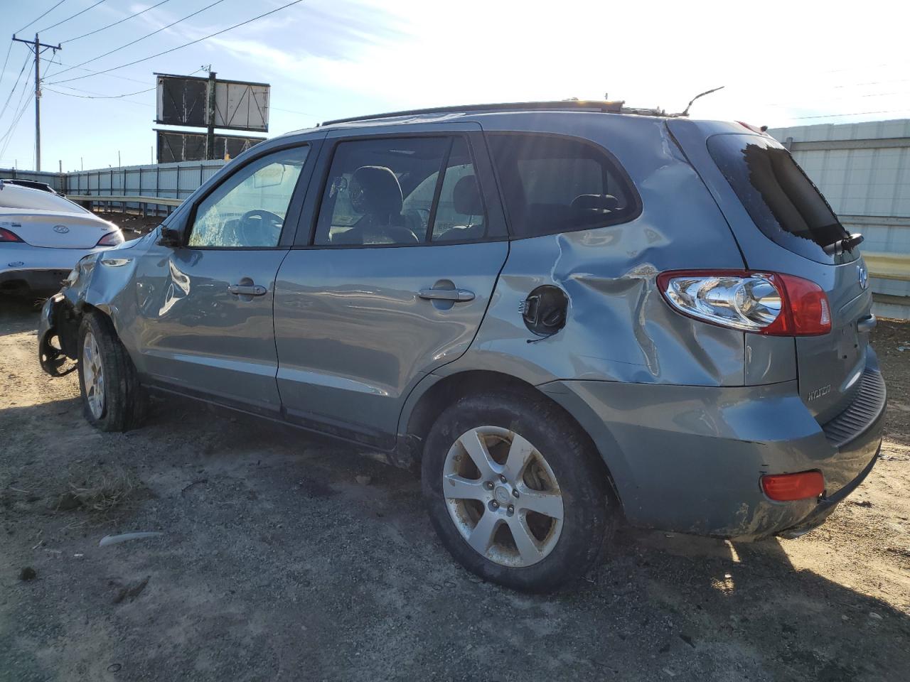 2009 Hyundai Santa Fe - Image 2