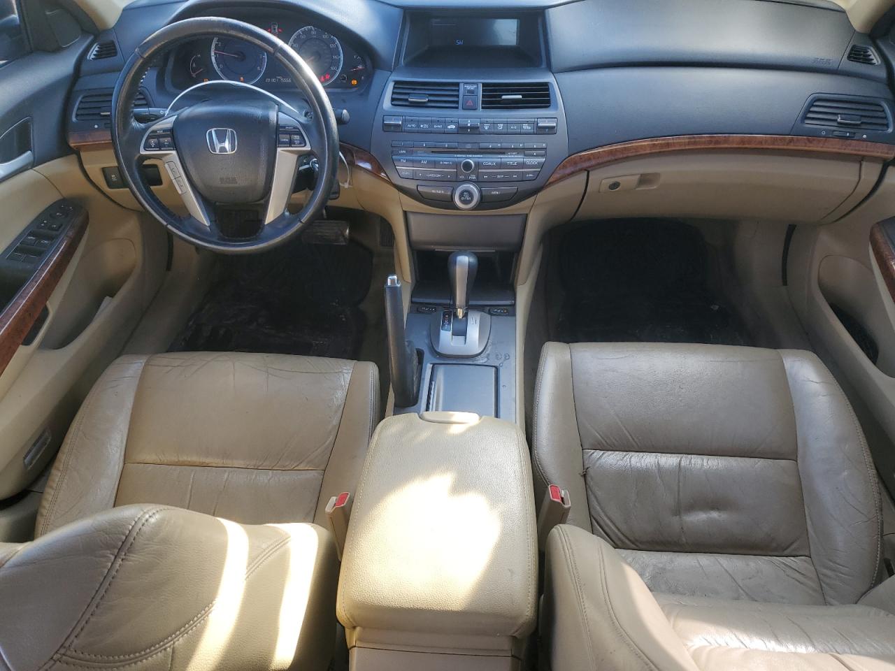 2011 Honda Accord - Image 8