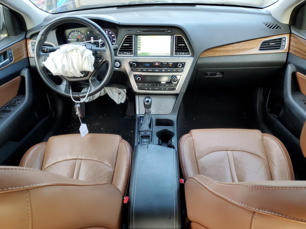 2015 Hyundai Sonata - Image 8