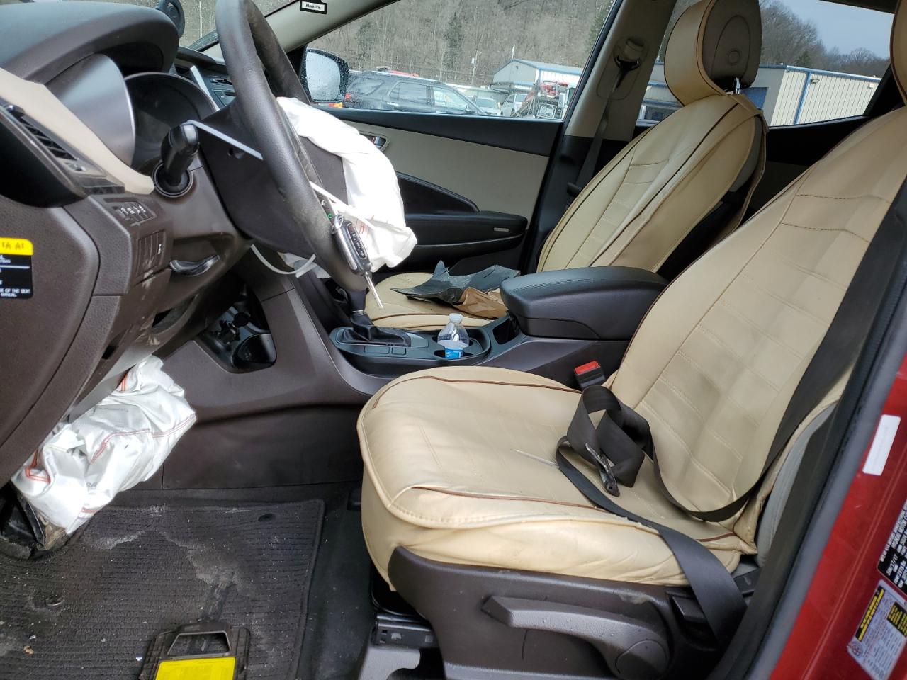 2017 Hyundai Santa Fe - Image 7