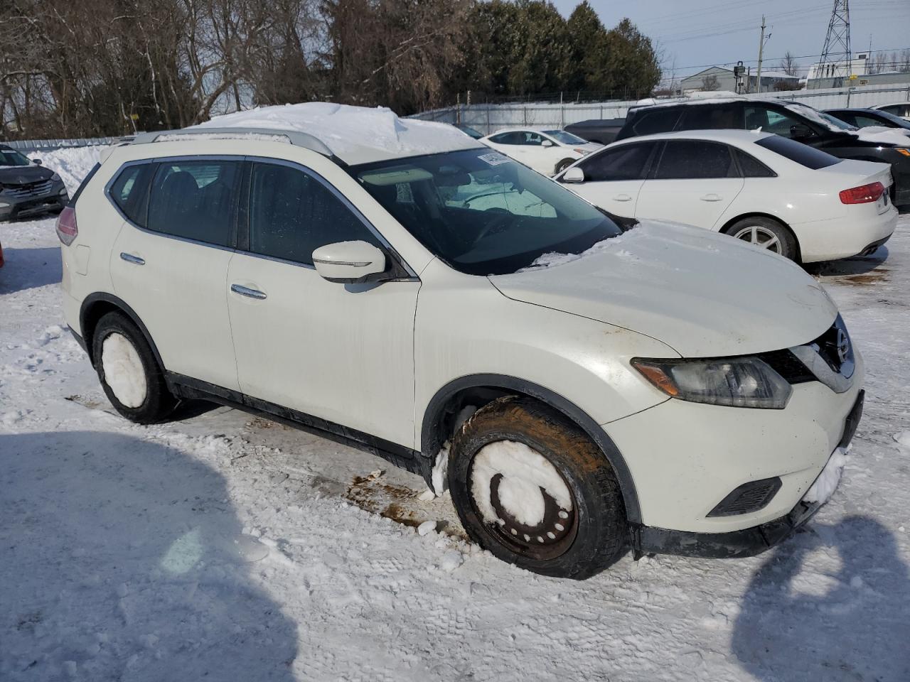 2015 Nissan Rogue - Image 4