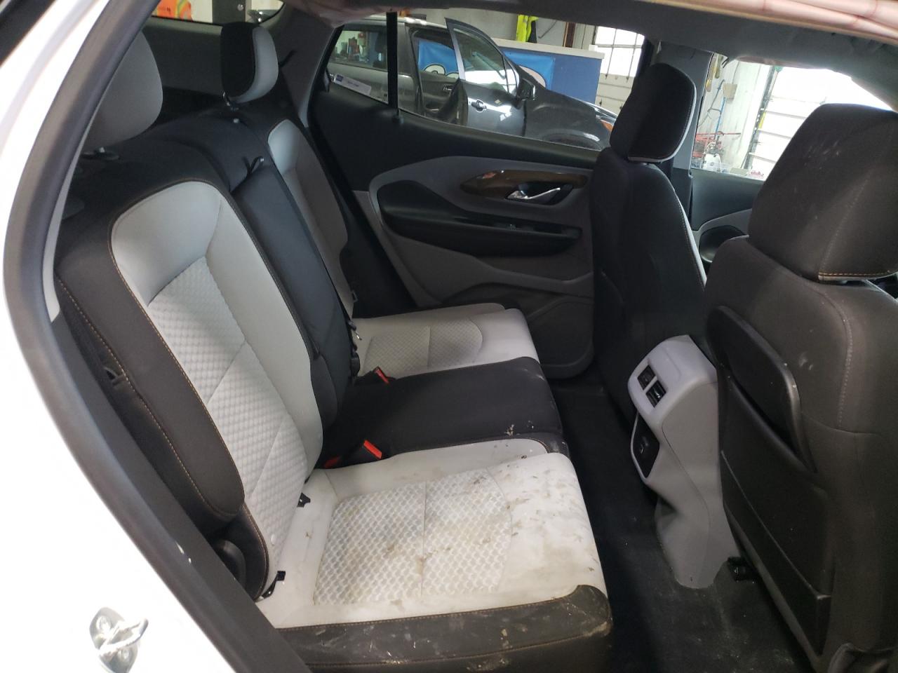 2019 GMC Terrain - Image 12