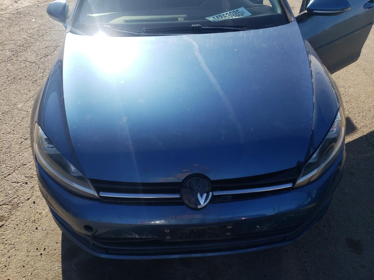 2016 Volkswagen Golf - Image 11