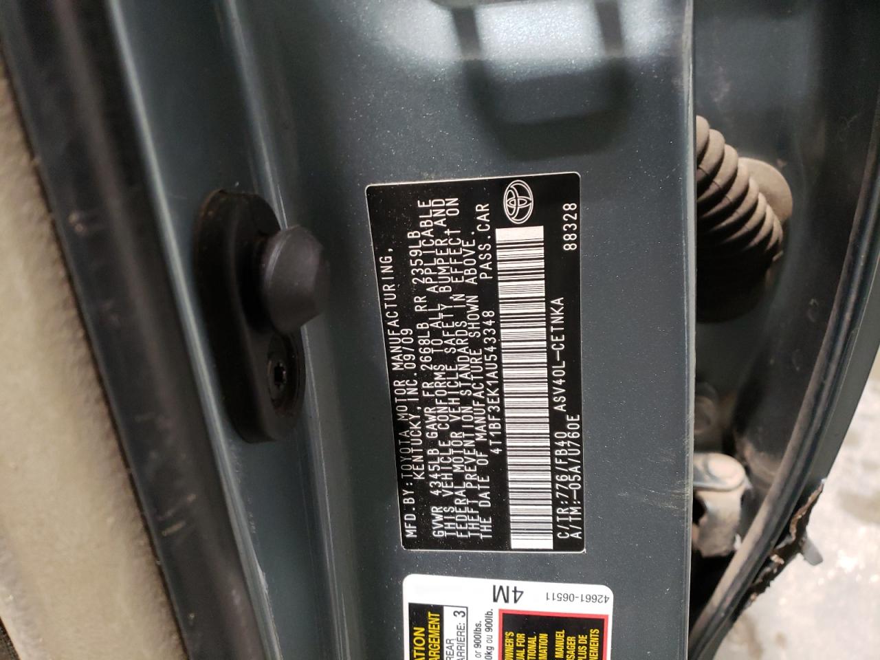 2010 Toyota Camry - Image 12