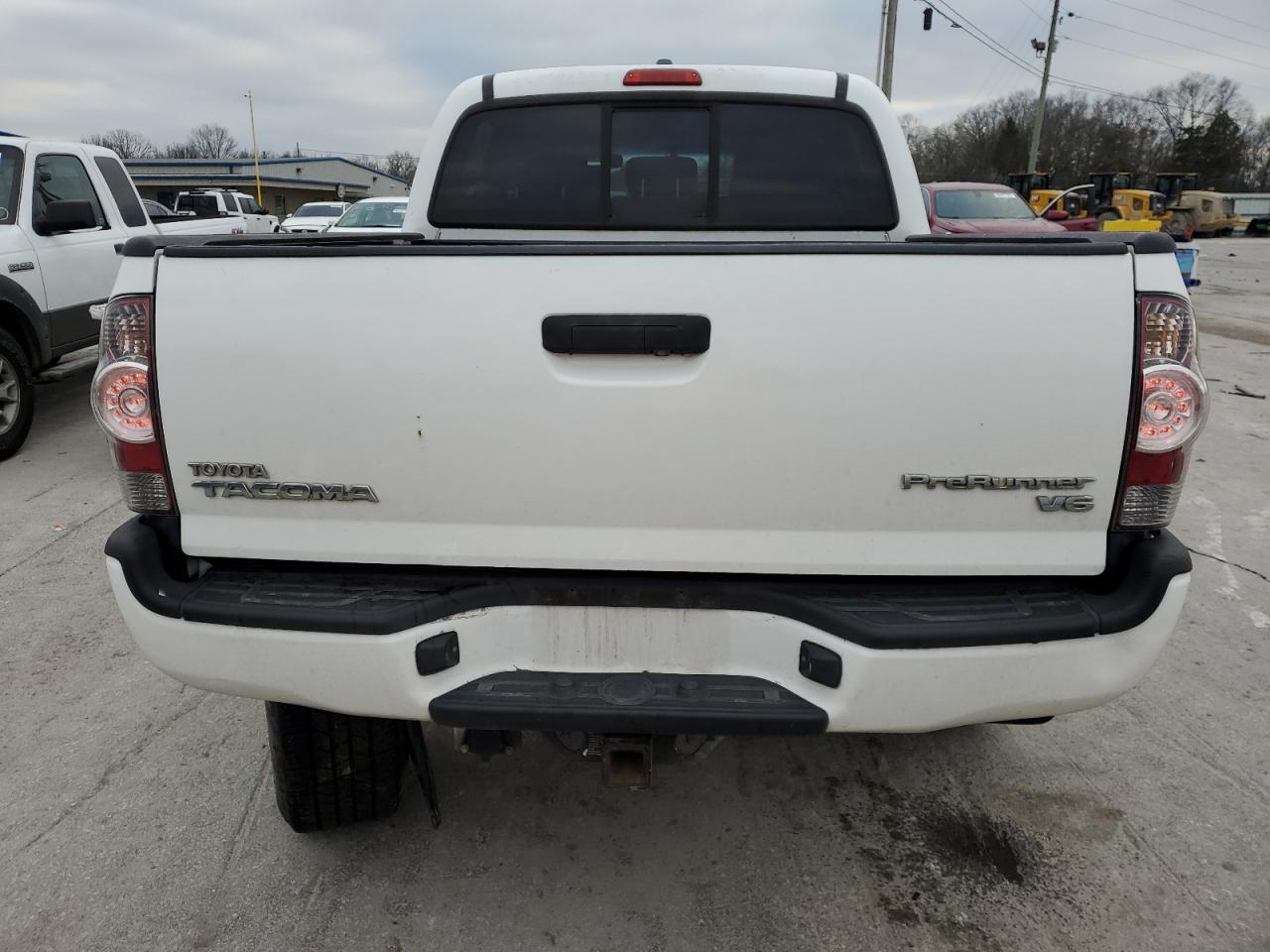 2011 Toyota Tacoma - Image 6