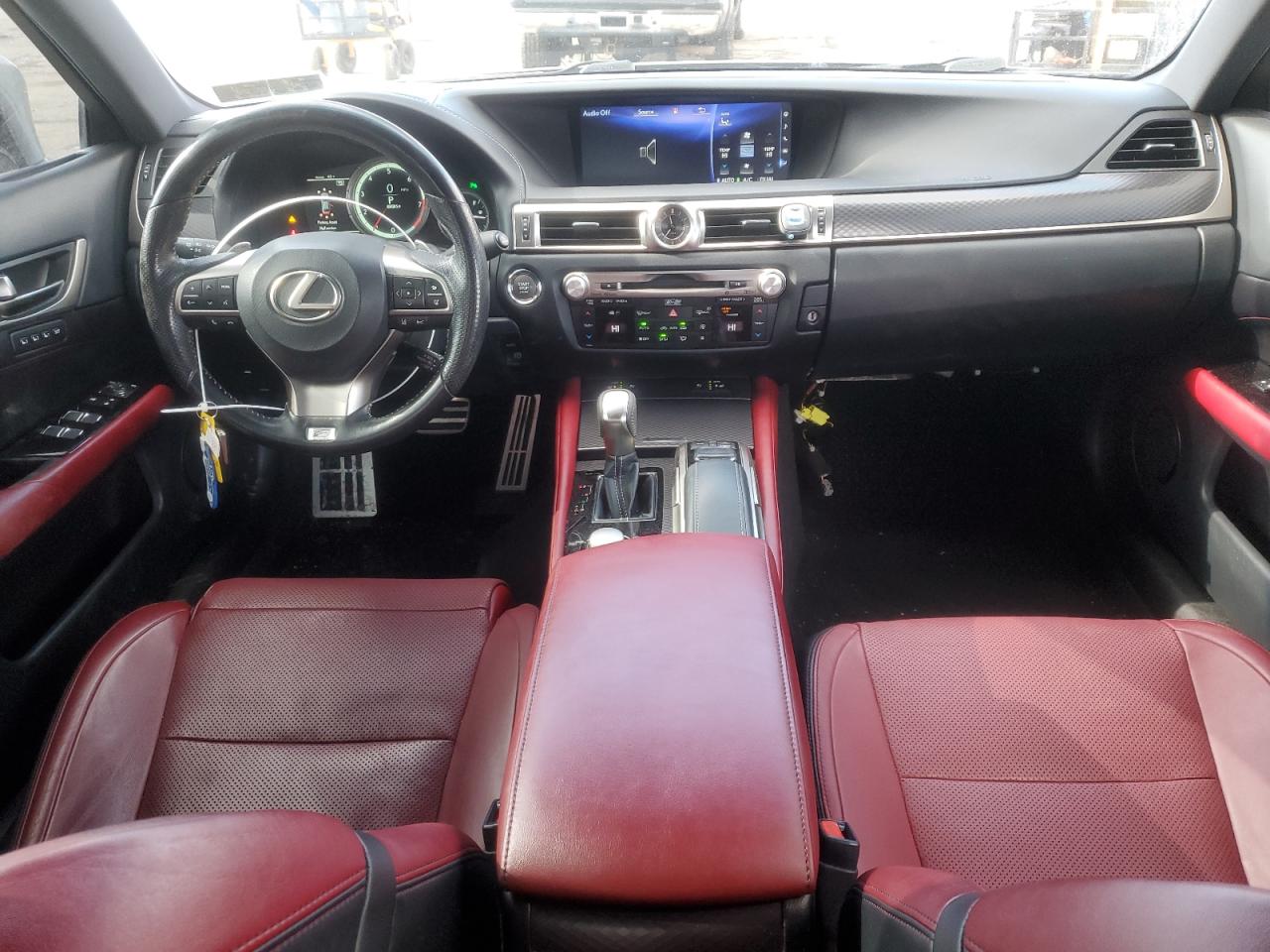 2018 Lexus GS - Image 8