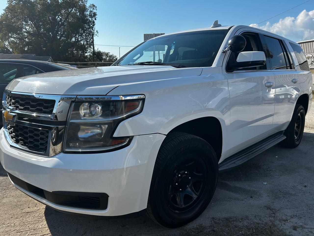 2015 Chevrolet Tahoe - Image 2
