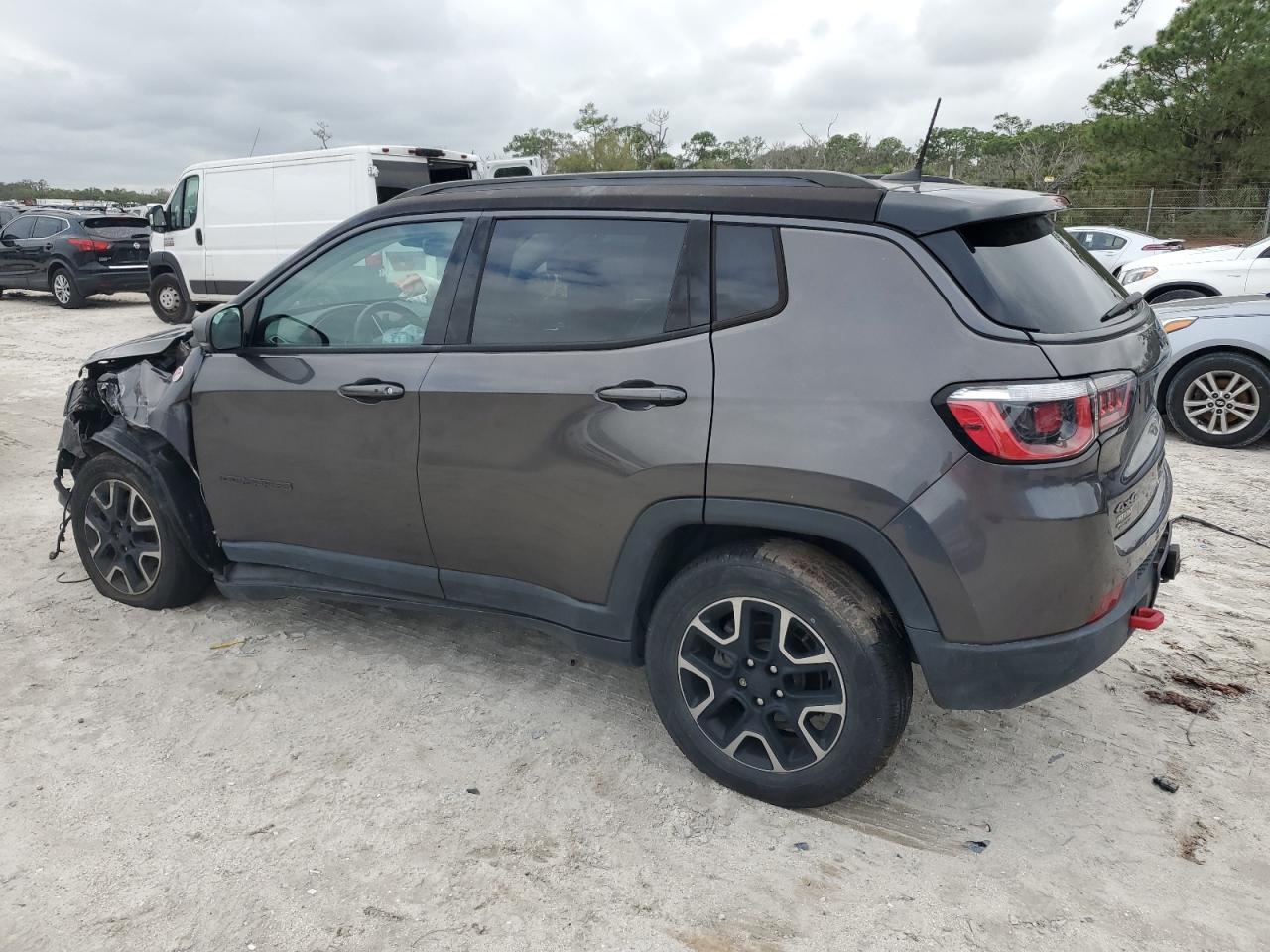 2019 Jeep Compass - Image 2
