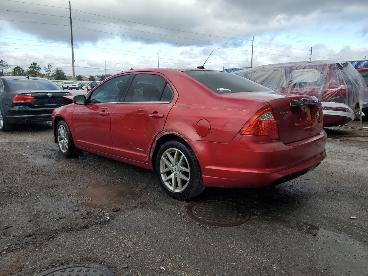 2010 Ford Fusion - Image 2