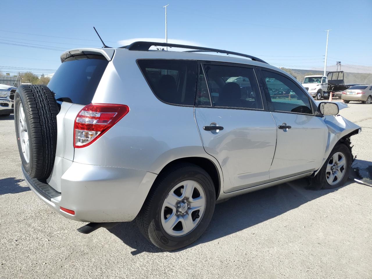 2012 Toyota RAV 4 - Image 3