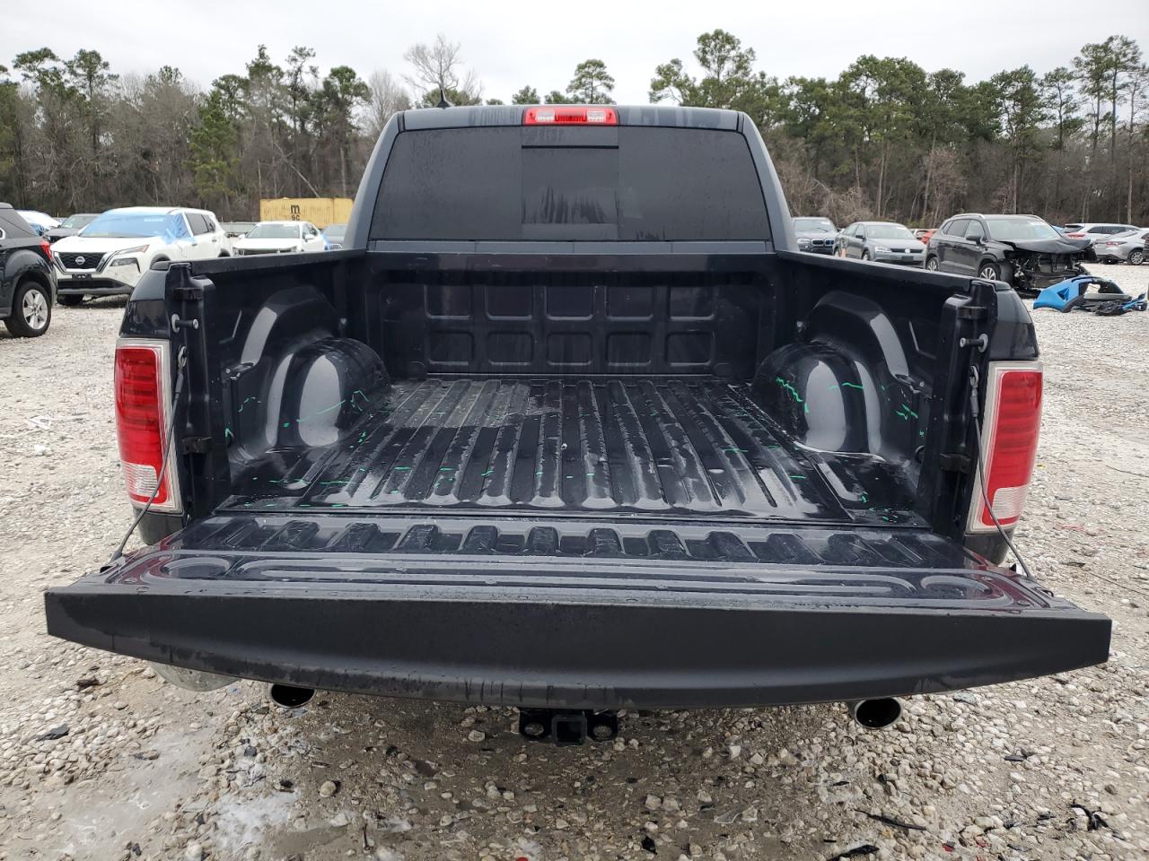 2017 RAM 1500 - Image 6