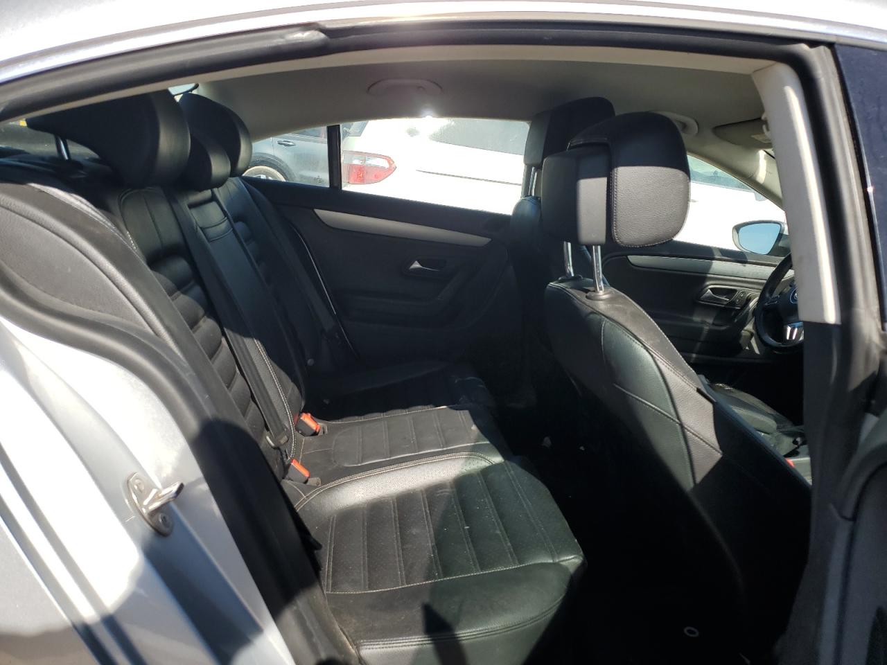 2016 Volkswagen Passat CC - Image 10