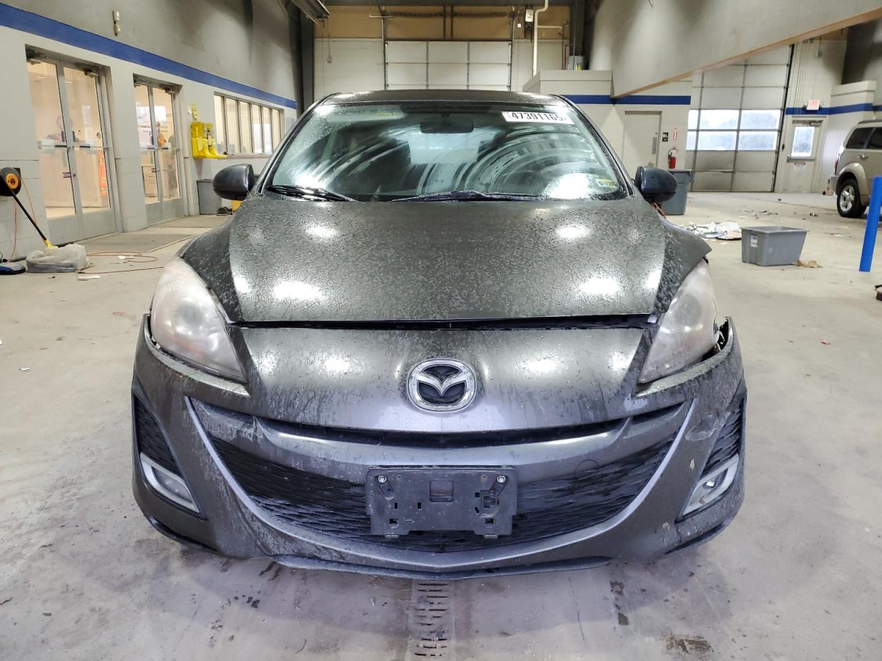 2011 Mazda 3 - Image 5