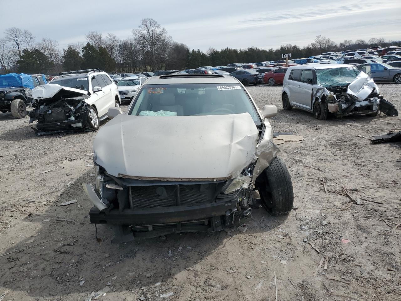 2005 Toyota Avalon - Image 5