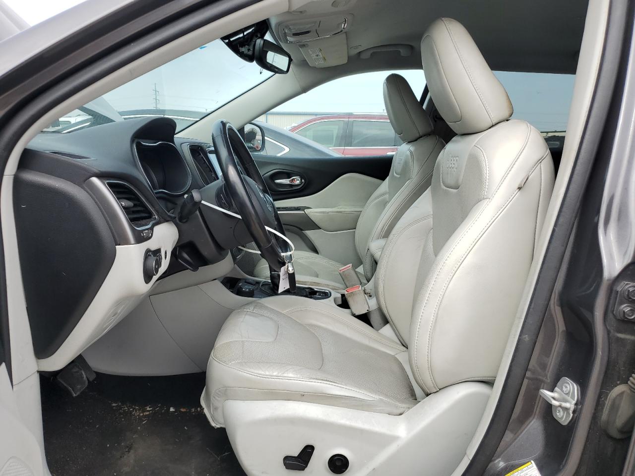2020 Jeep Grand Cherokee - Image 7