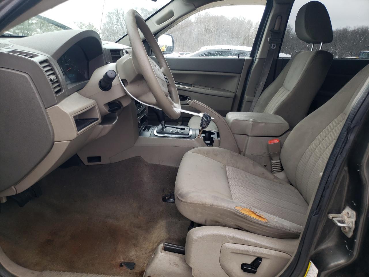 2005 Jeep Grand Cherokee - Image 7