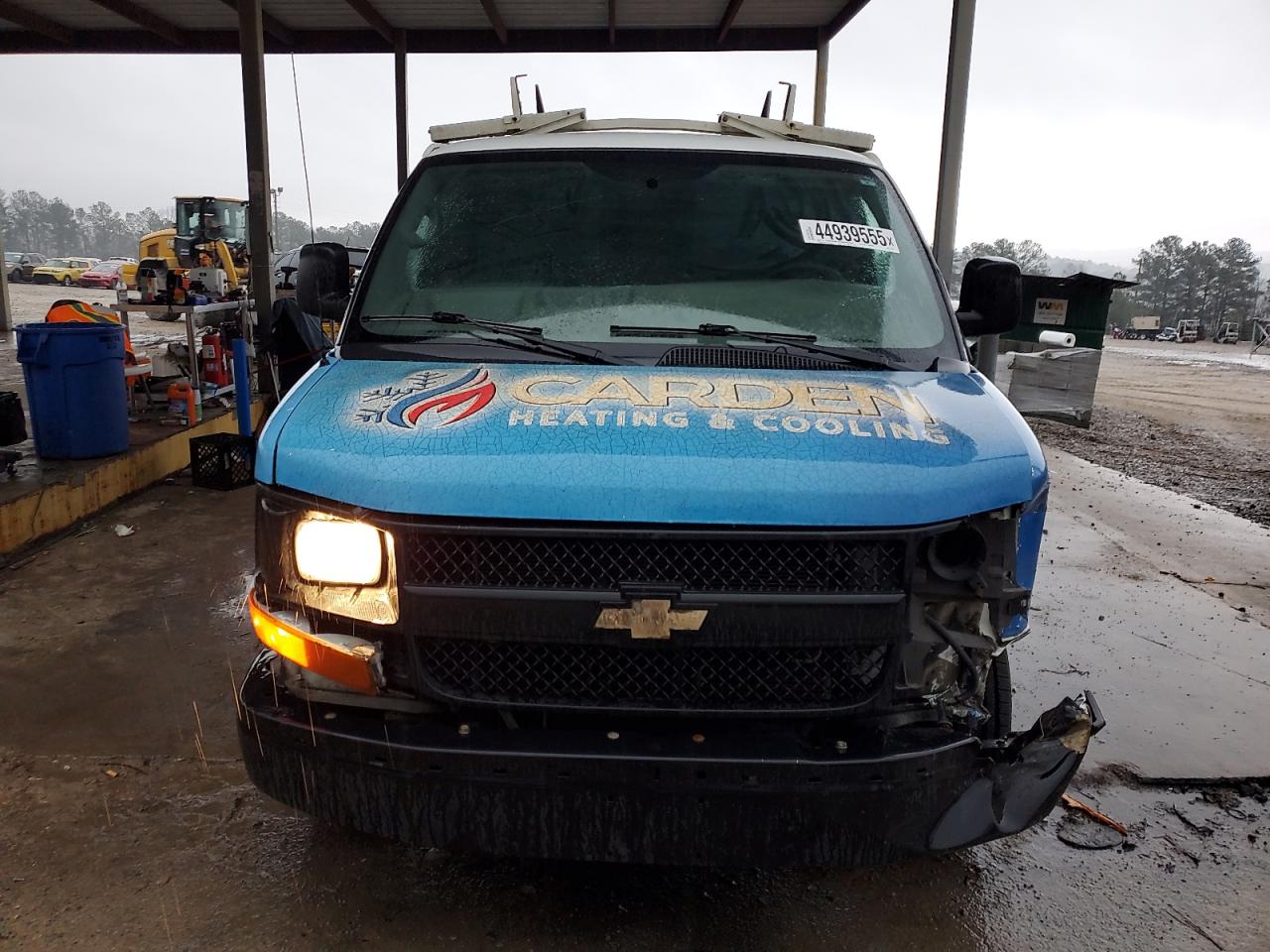 2015 Chevrolet Express - Image 5