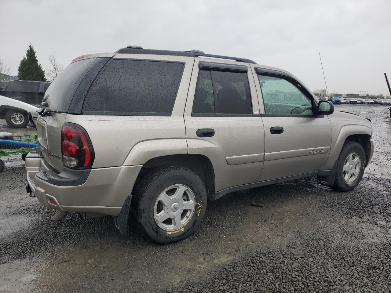 2002 Chevrolet TrailBlazer - Image 3
