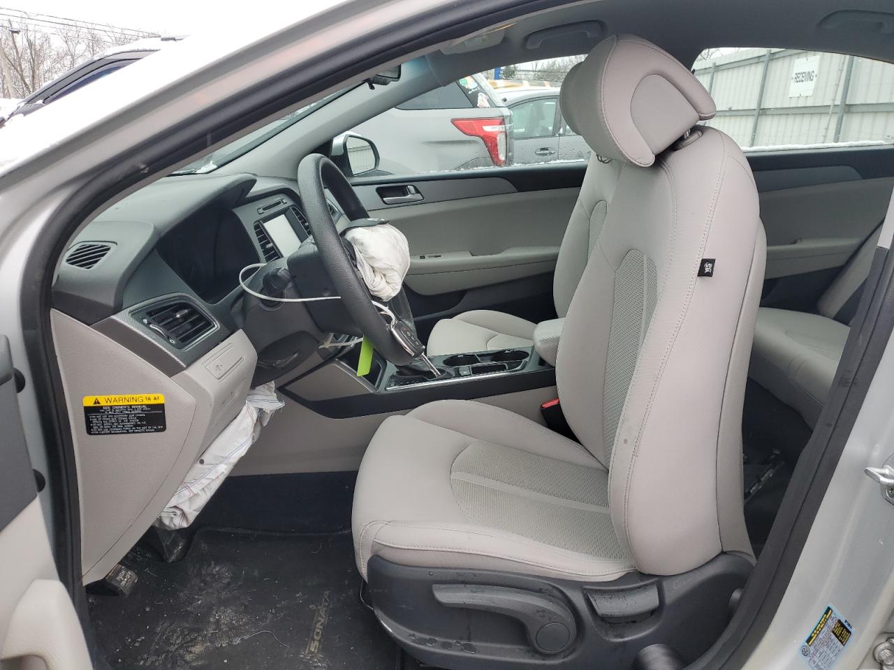 2017 Hyundai Sonata - Image 7