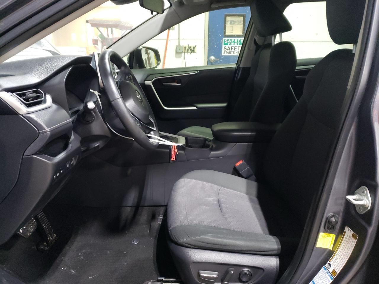 2020 Toyota RAV 4 - Image 7