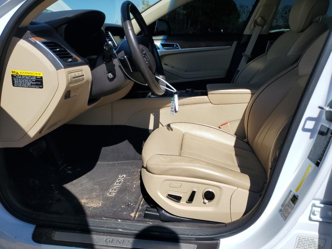 2017 Genesis G80 - Image 7