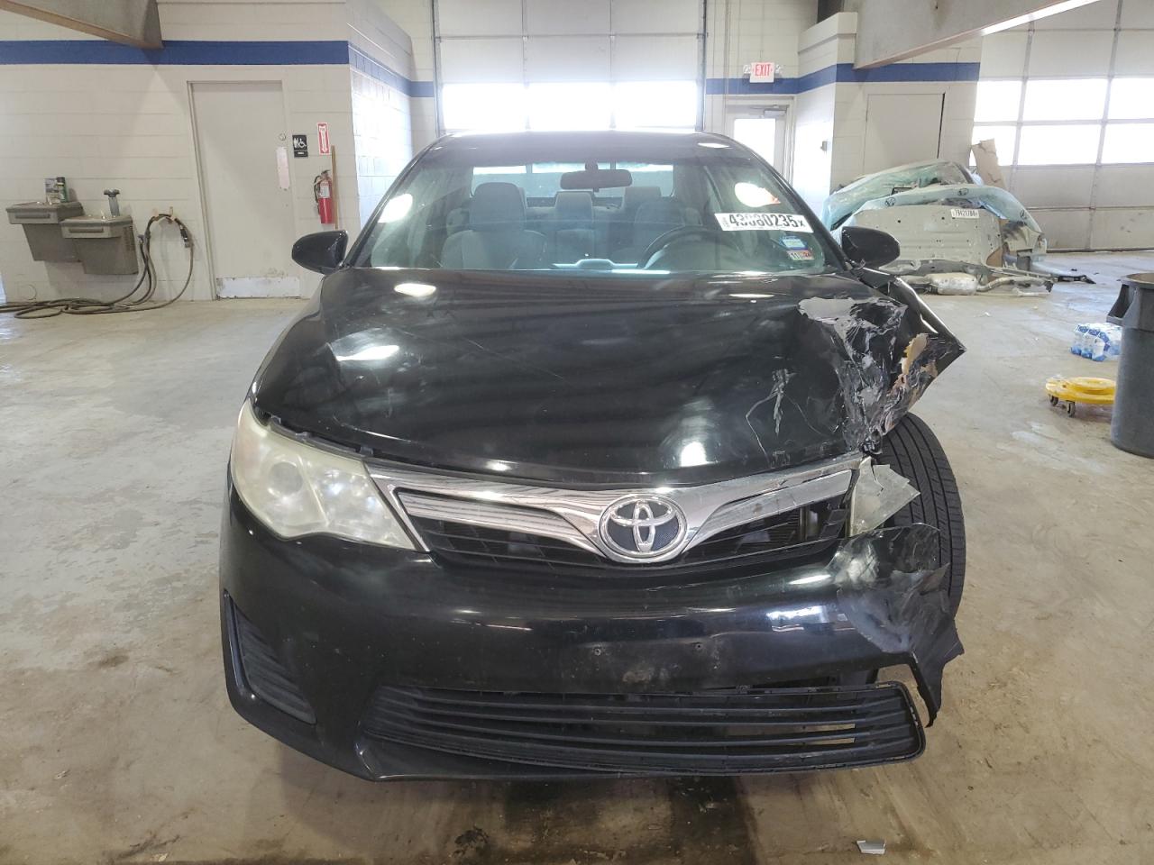 2012 Toyota Camry - Image 5