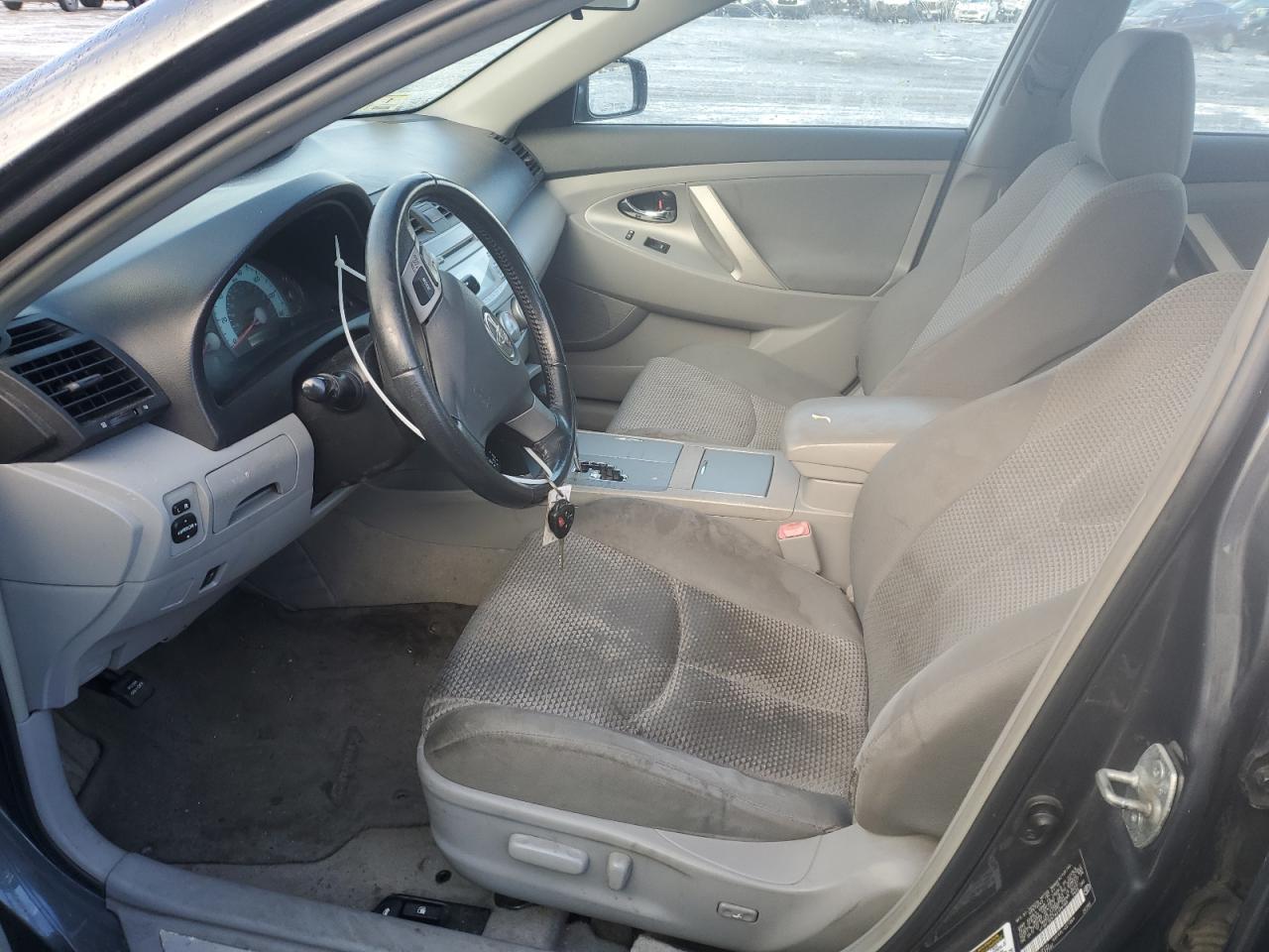 2010 Toyota Camry - Image 7
