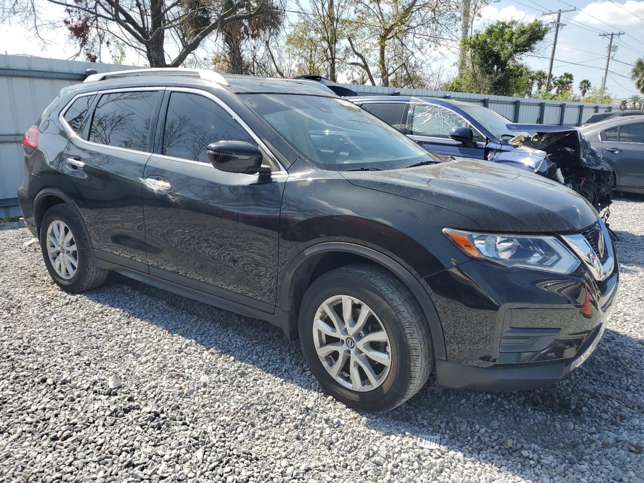 2020 Nissan Rogue - Image 4