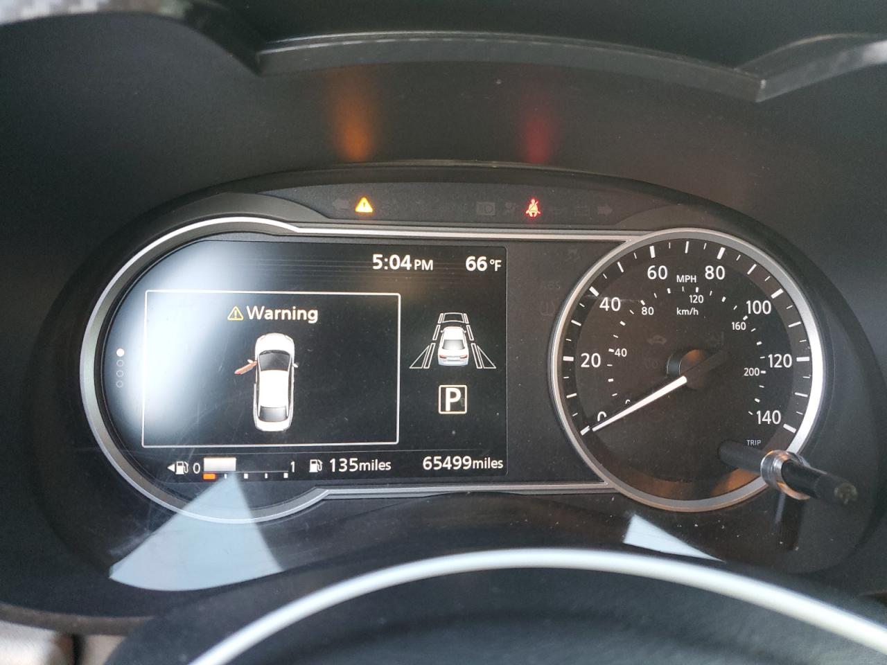 2021 Nissan Versa - Image 9