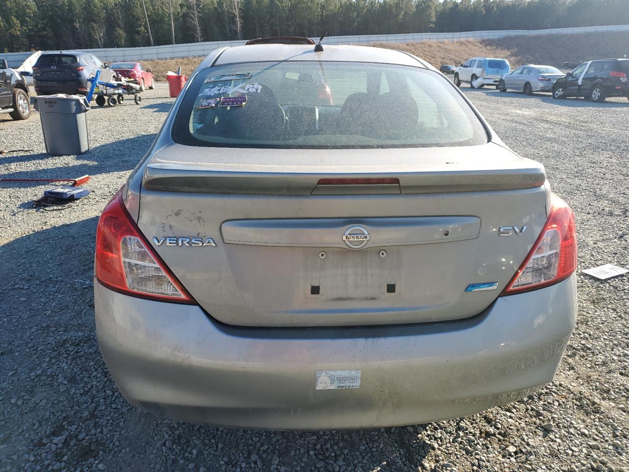2014 Nissan Versa - Image 6