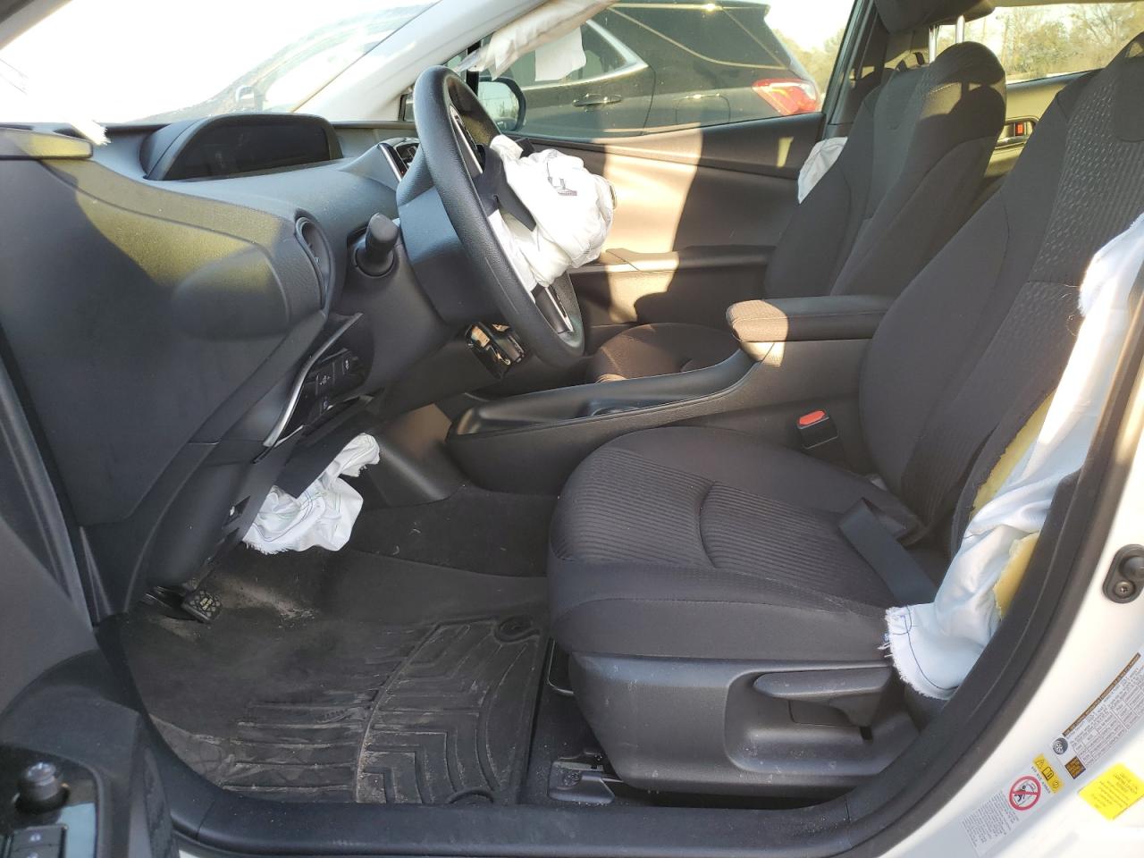 2017 Toyota Prius - Image 7