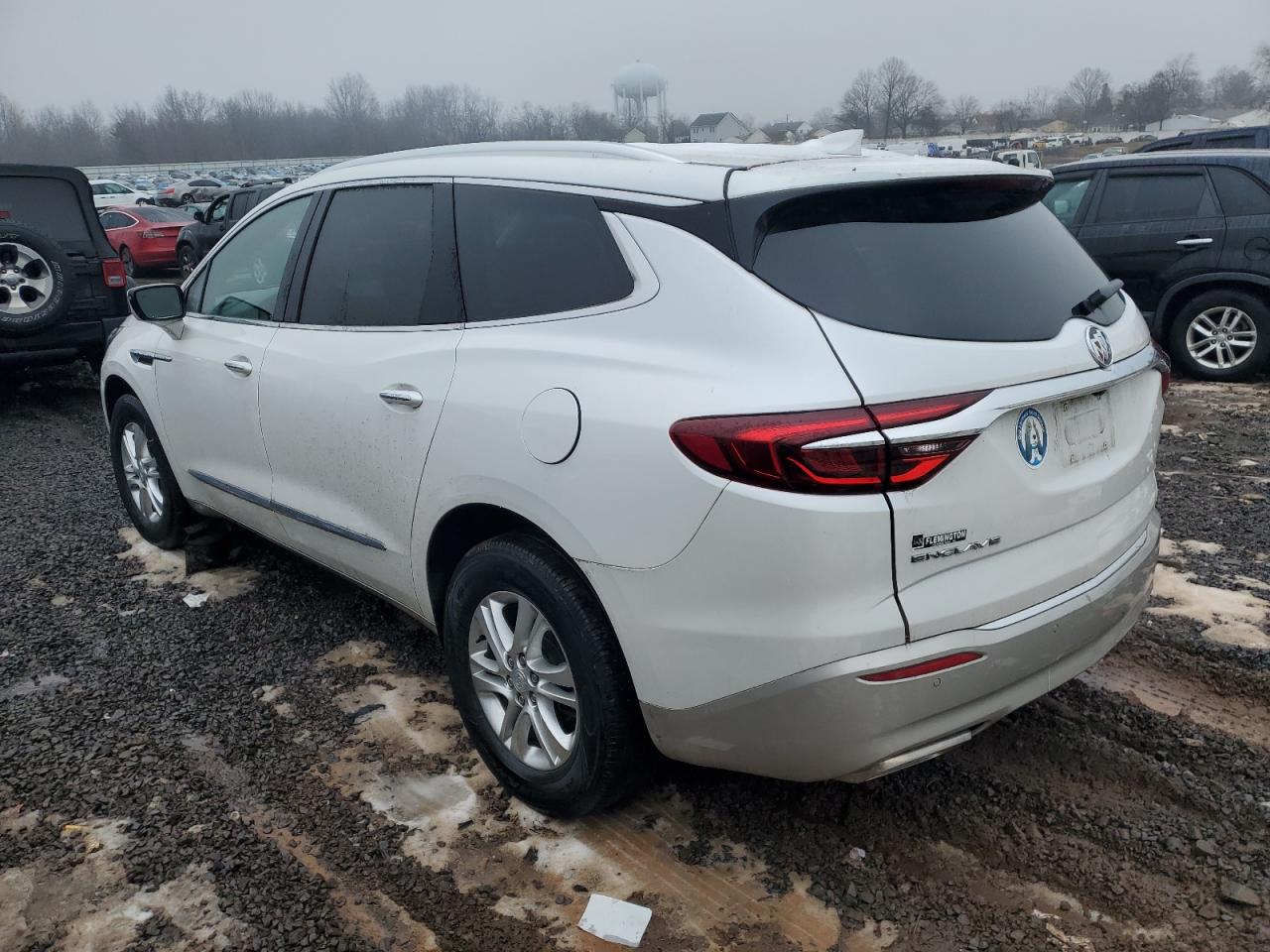 2021 Buick Enclave - Image 2