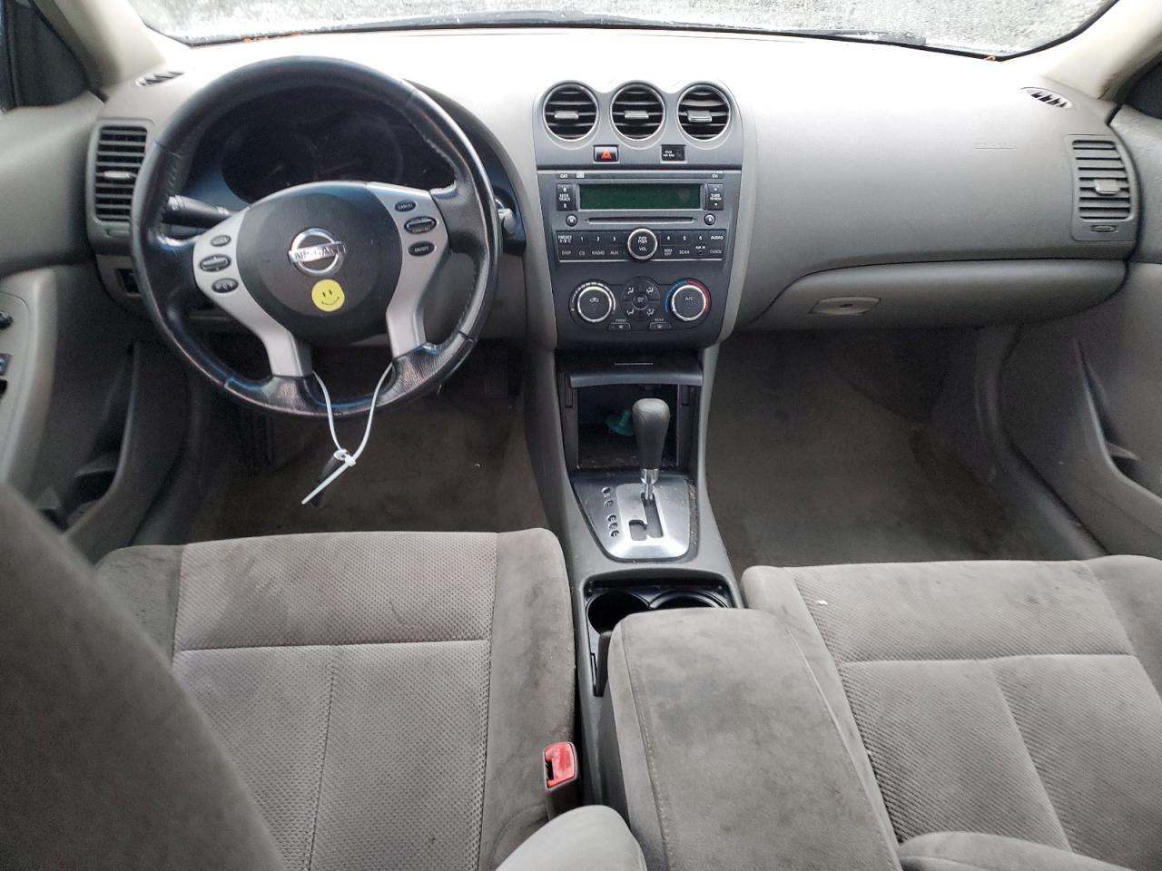 2009 Nissan Altima - Image 8