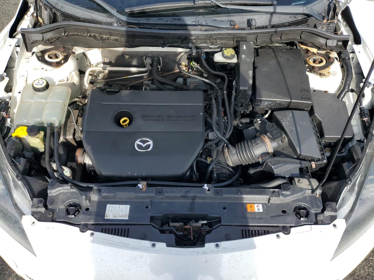 2013 Mazda 3 - Image 11
