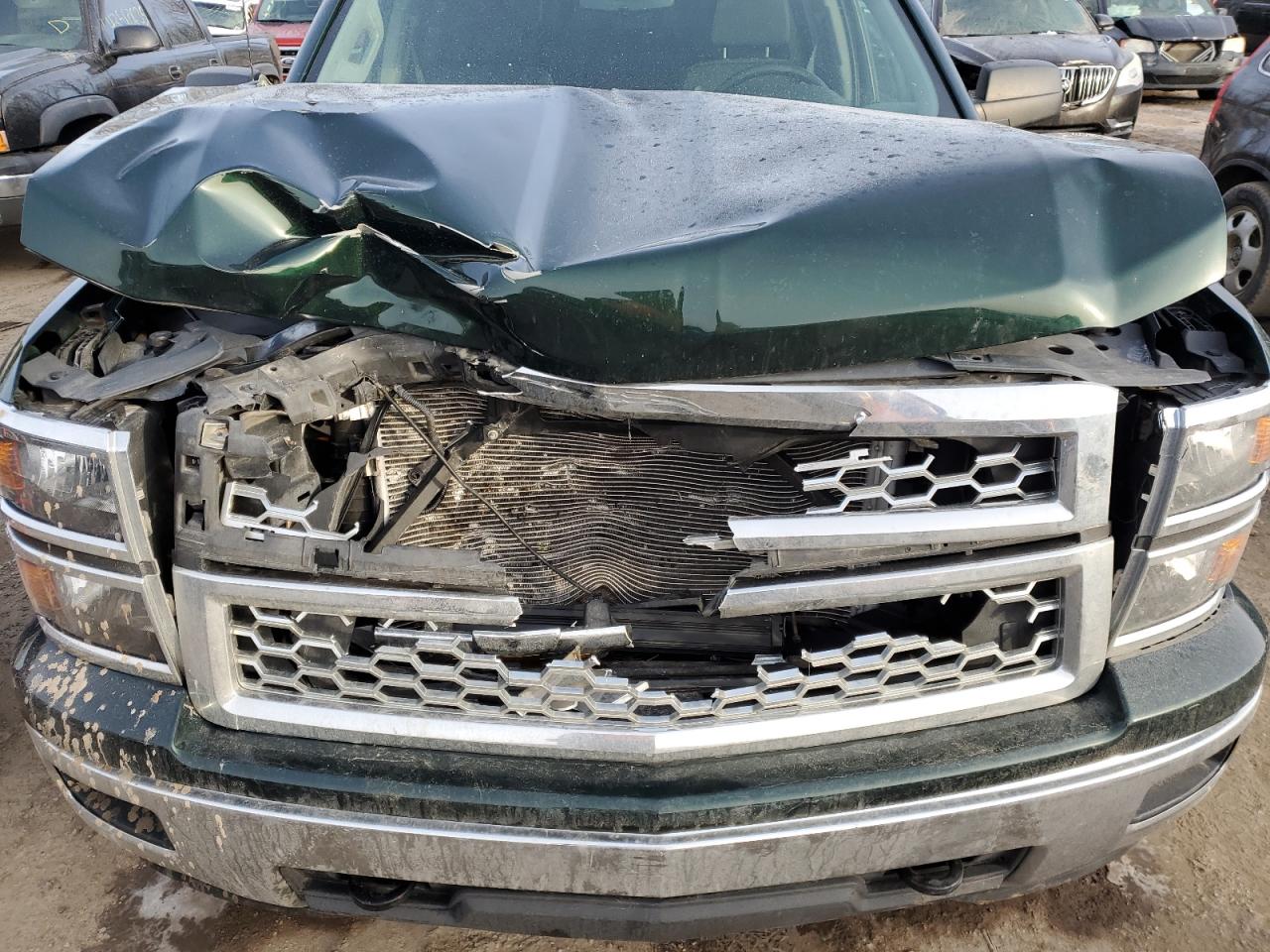 2014 Chevrolet Silverado - Image 11