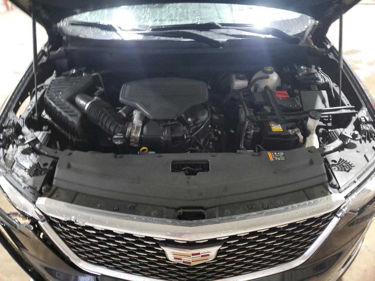 2021 Cadillac XT6 - Image 12