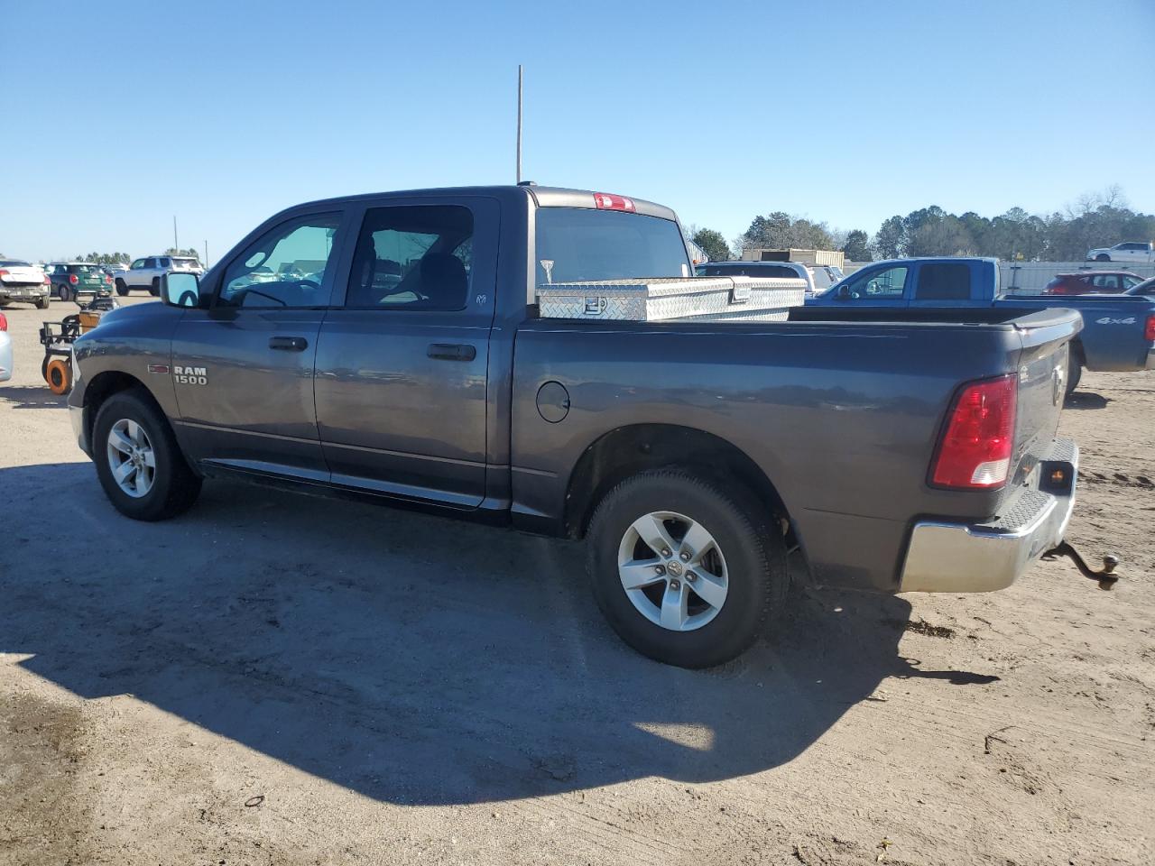 2016 RAM 1500 - Image 2