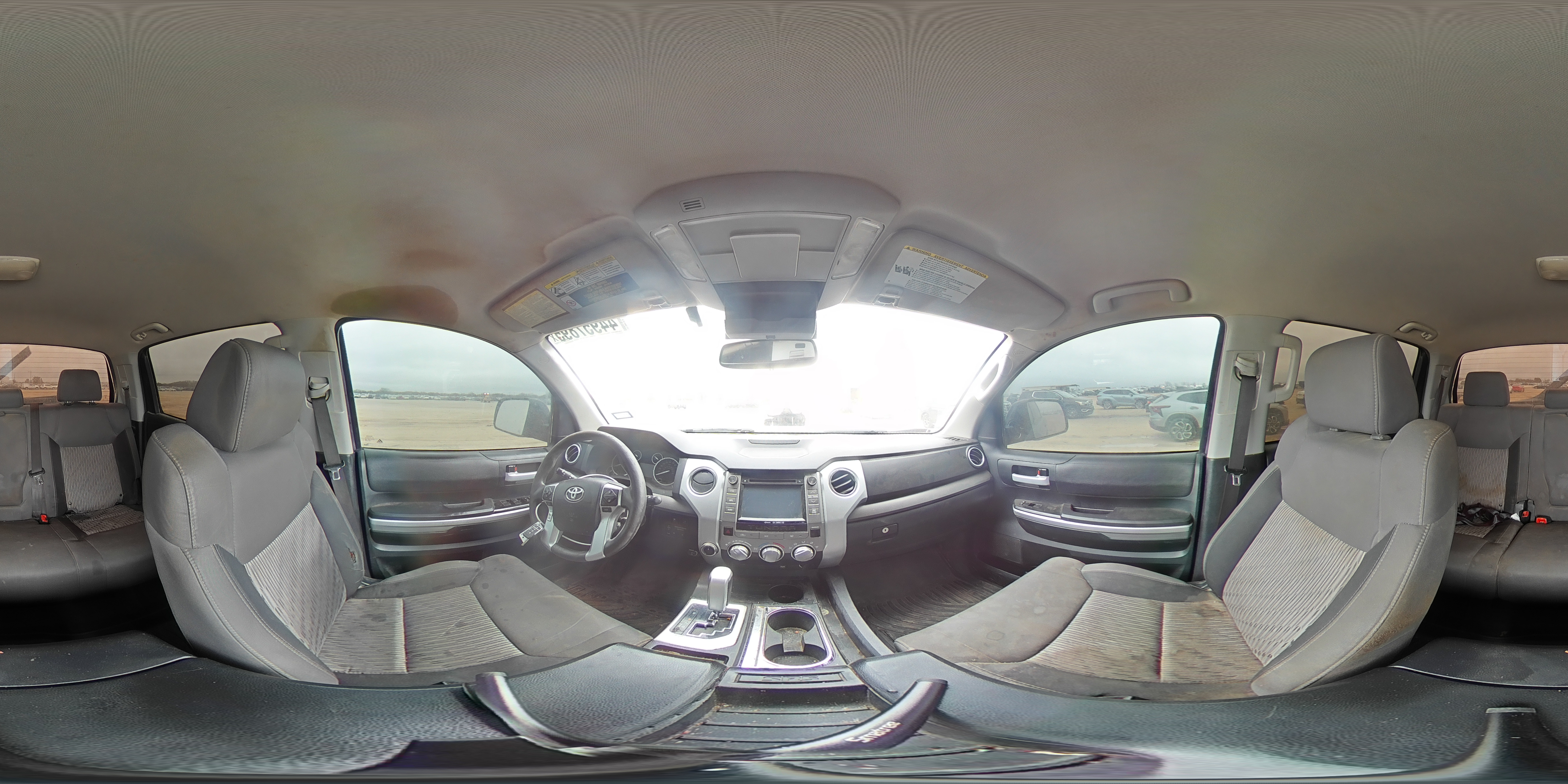 2017 Toyota Tundra - Image 13