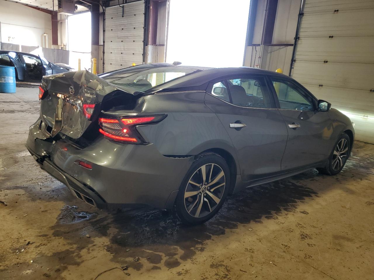 2019 Nissan Maxima - Image 3