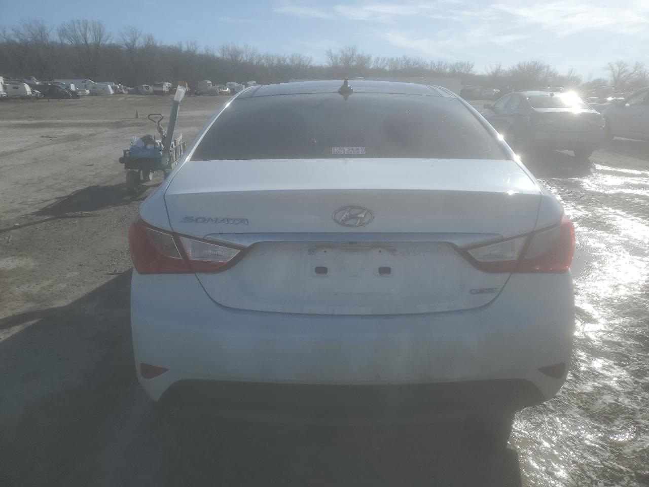 2014 Hyundai Sonata - Image 6