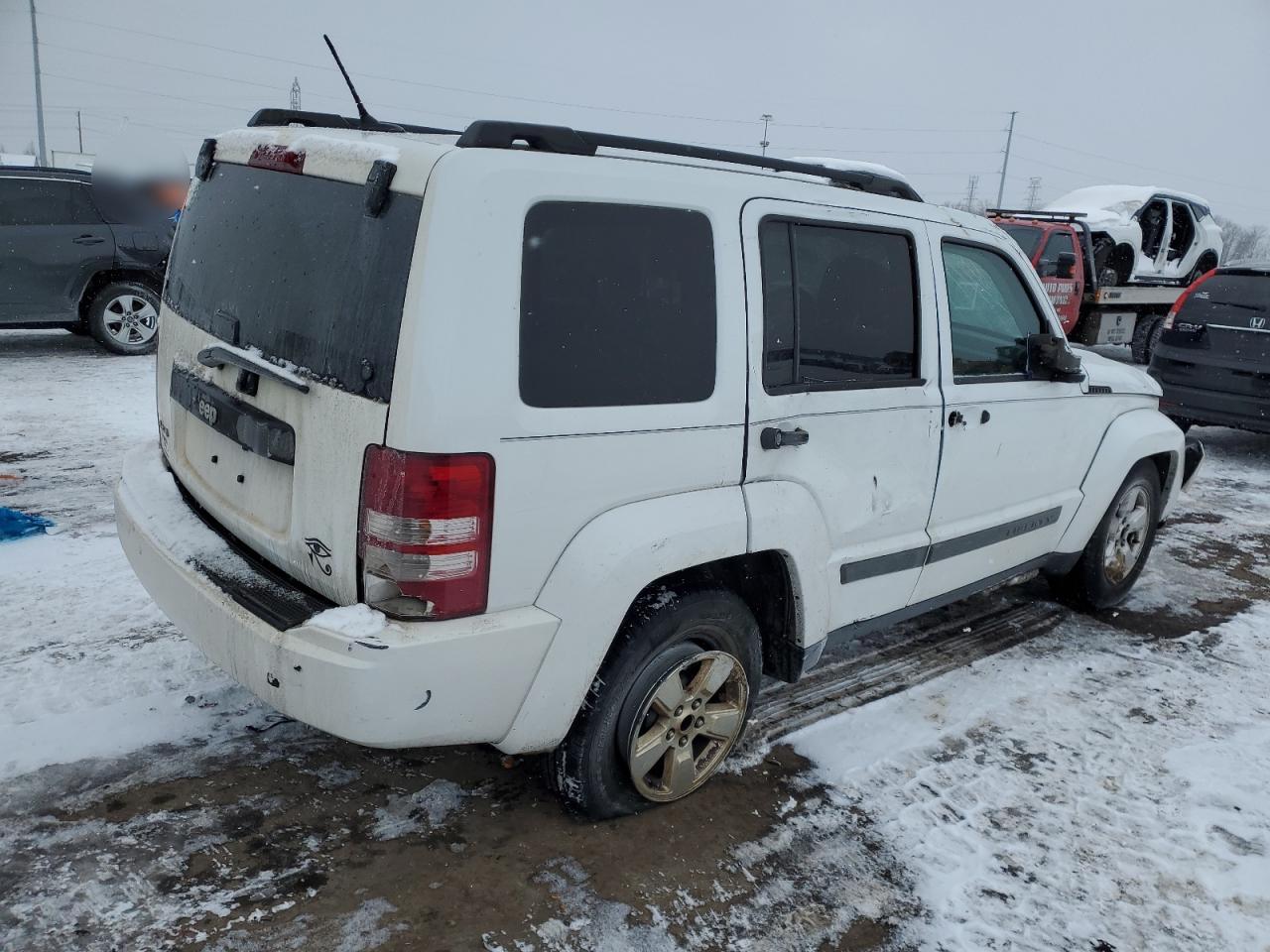 2012 Jeep Liberty (North America) - Image 3
