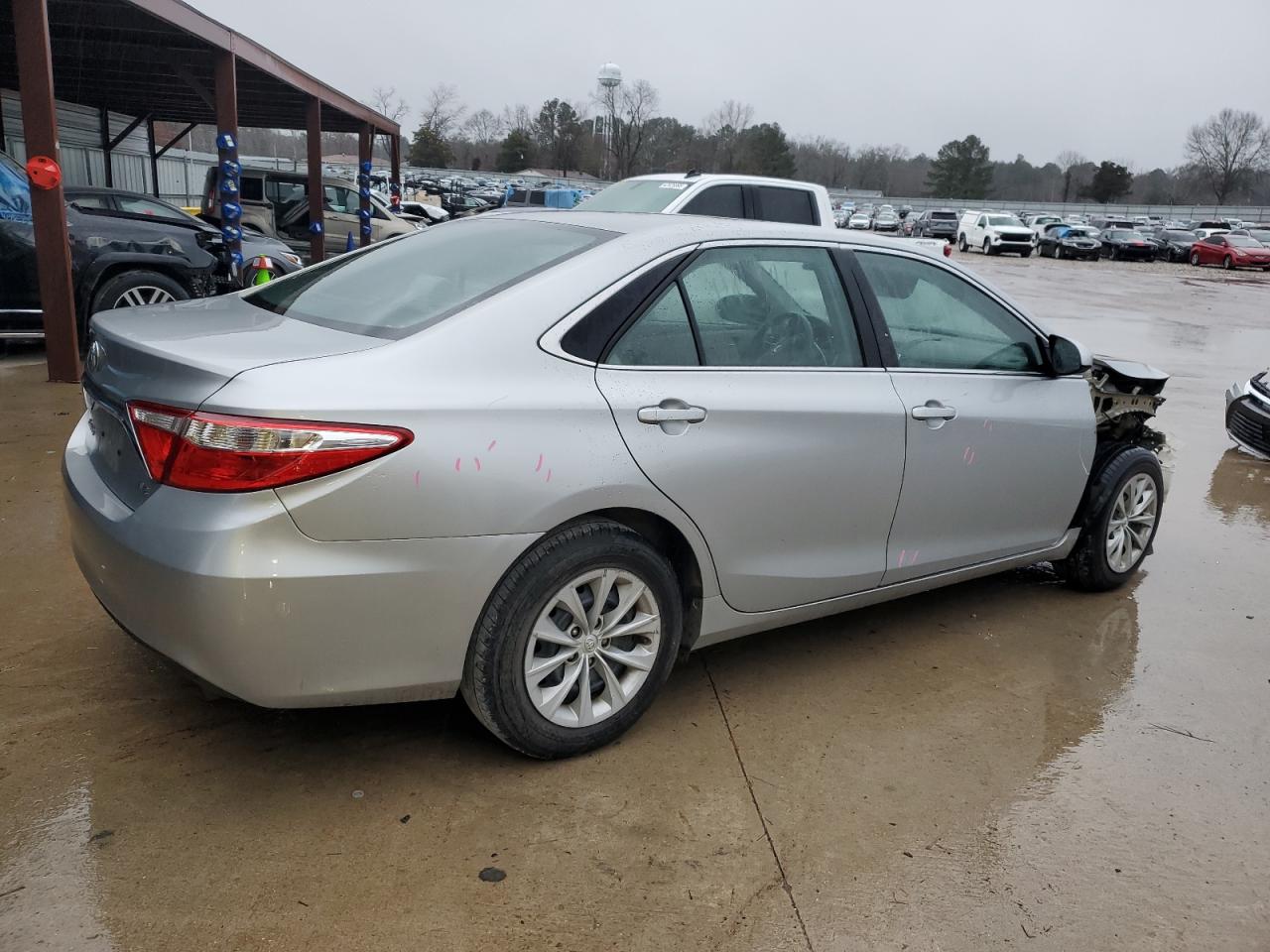 2015 Toyota Camry - Image 3