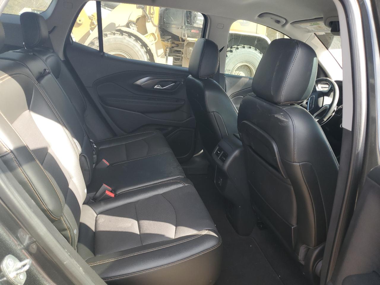 2020 GMC Terrain - Image 11