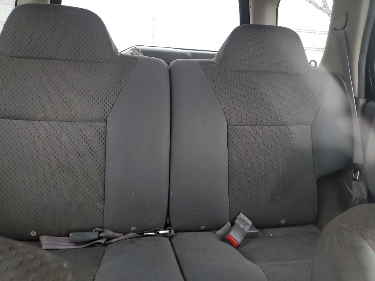 2002 Nissan XTerra - Image 10