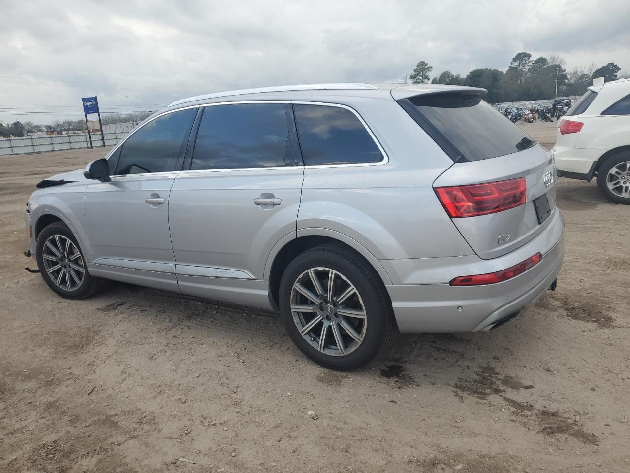 2019 Audi Q7 - Image 2