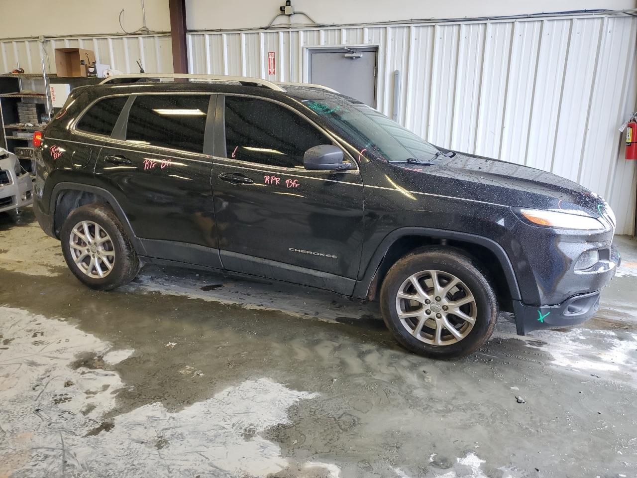 2016 Jeep Grand Cherokee - Image 4