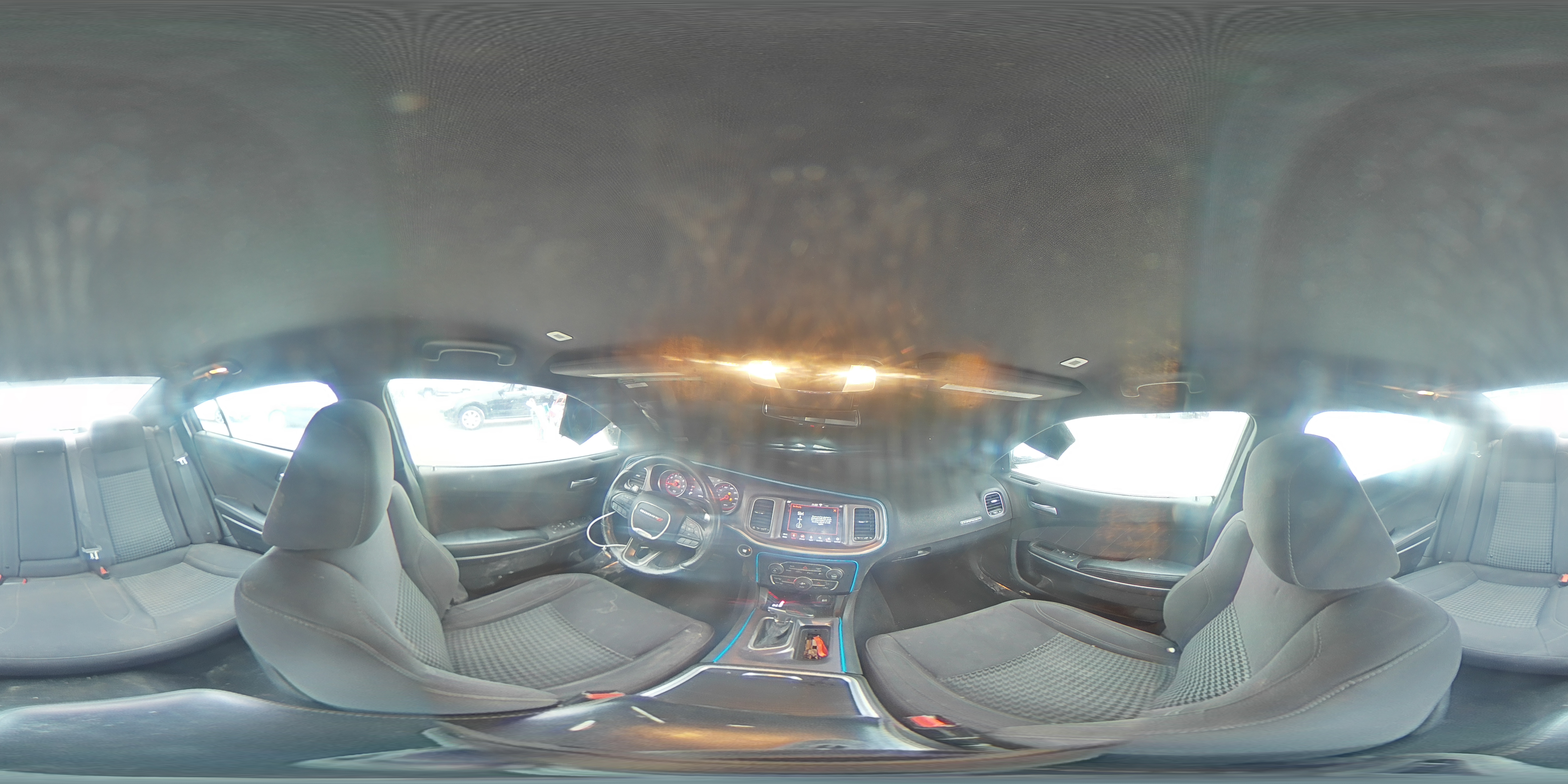 2019 Dodge Charger - Image 13