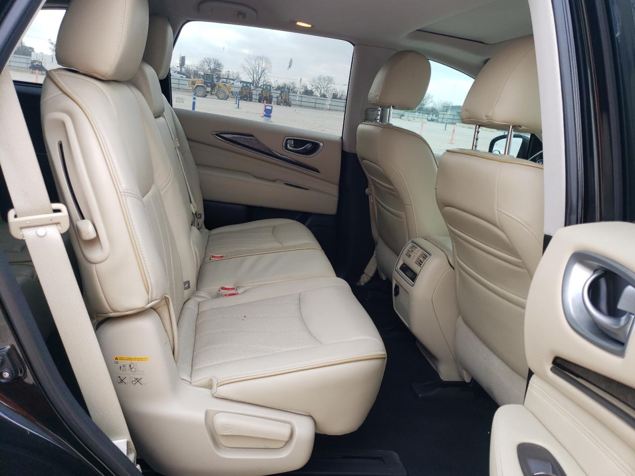 2015 Infiniti QX60 - Image 12